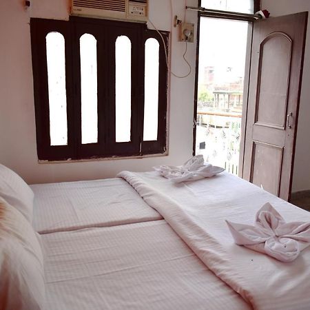 Sandhya Guest House Varanasi Near Ganga River エクステリア 写真