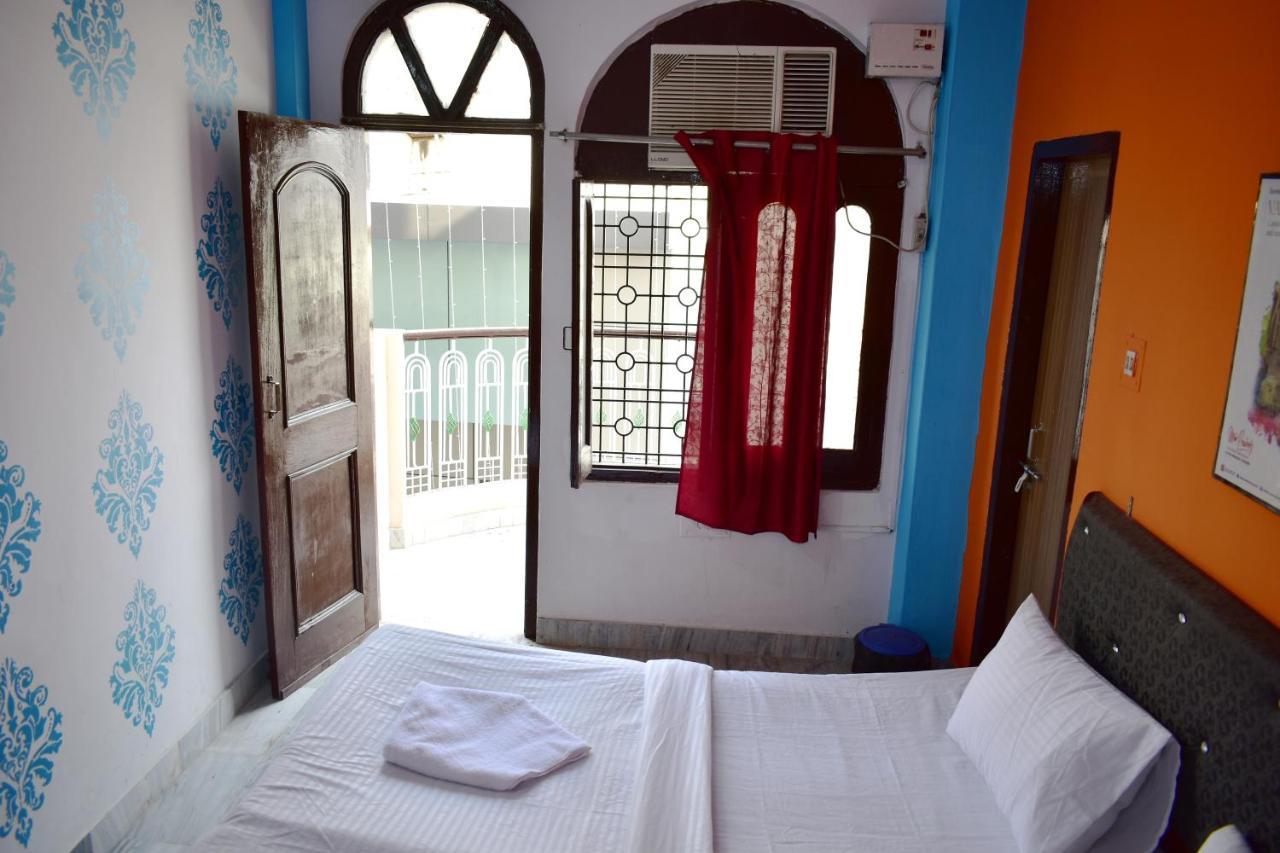 Sandhya Guest House Varanasi Near Ganga River エクステリア 写真