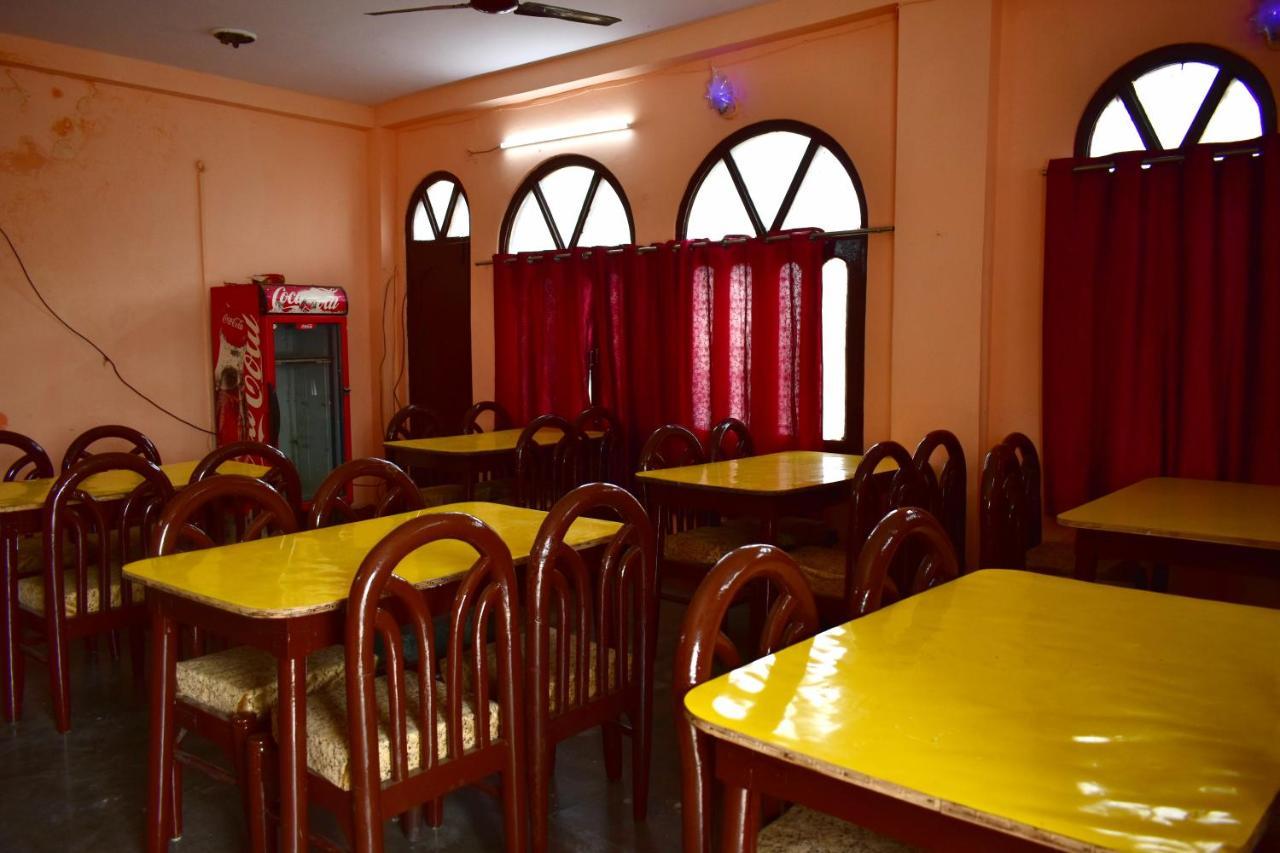 Sandhya Guest House Varanasi Near Ganga River エクステリア 写真