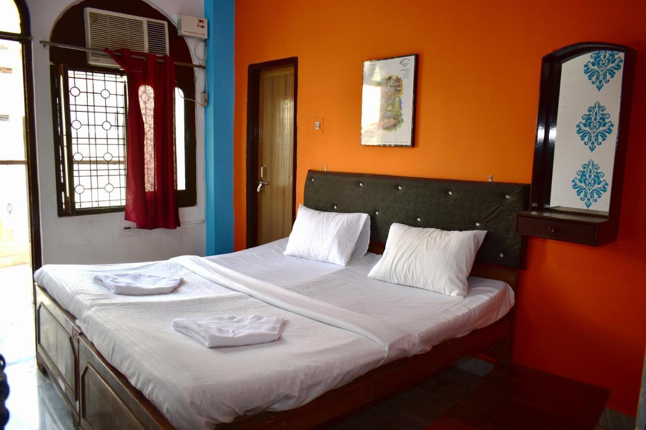 Sandhya Guest House Varanasi Near Ganga River エクステリア 写真
